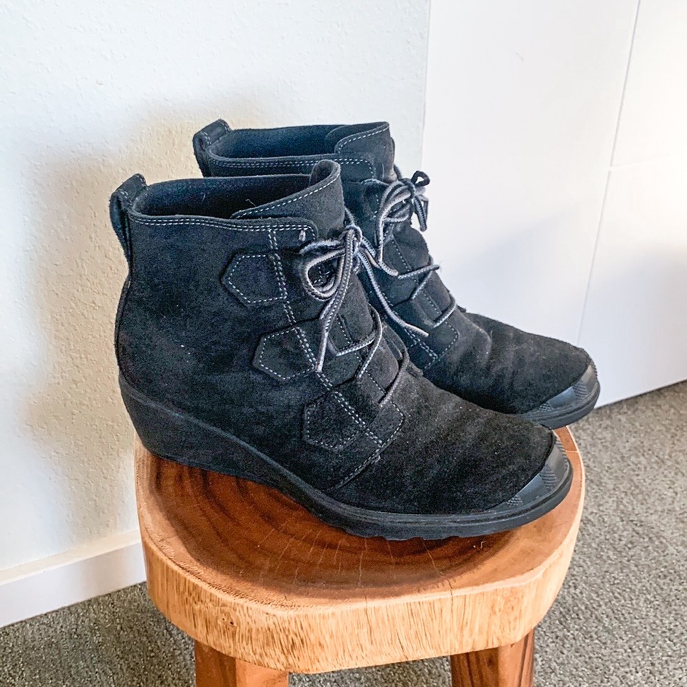 Sorel Toronto Lace Up Wedge Boot